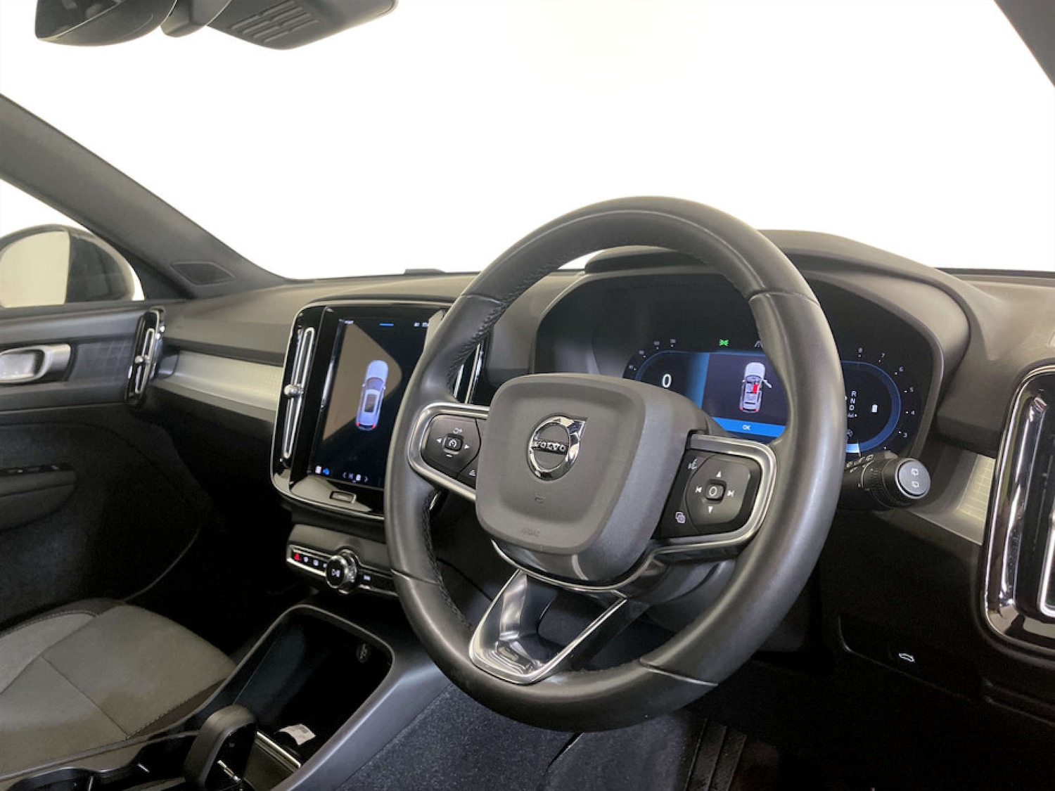 Used Volvo XC40 2022 for sale - 77186111: Photo 16