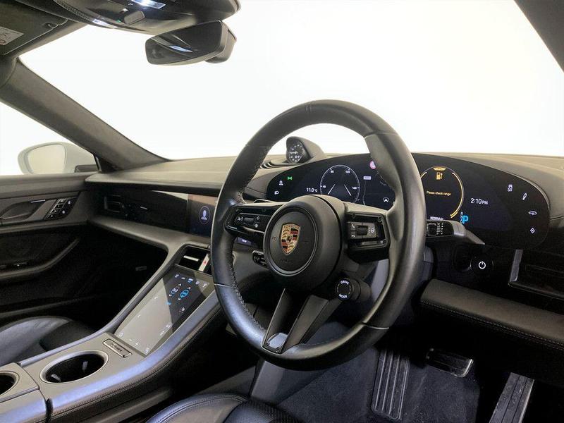 Used Porsche Taycan 2020 for sale - 76534521: Photo 15