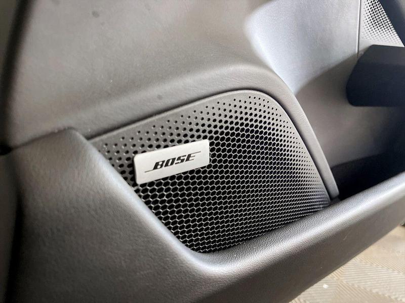 Used Porsche Taycan 2020 for sale - 76534521: Photo 22