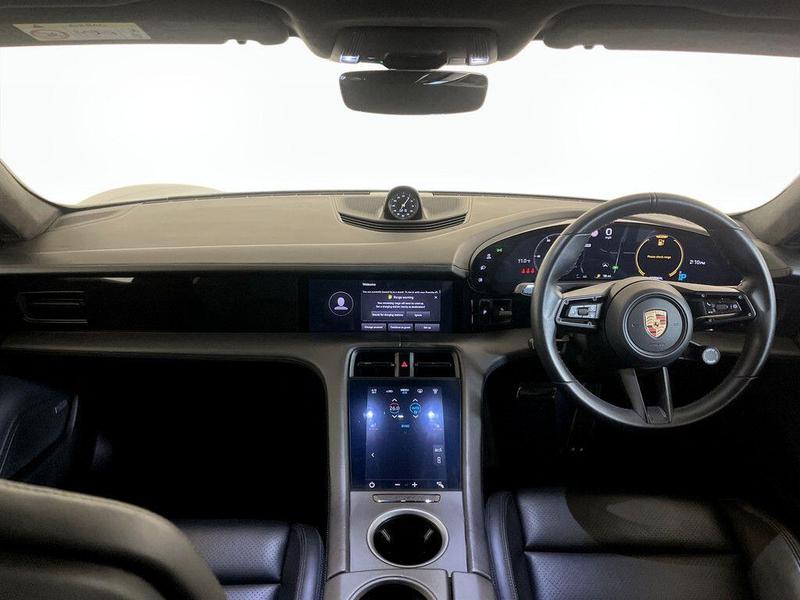 Used Porsche Taycan 2020 for sale - 76534521: Photo 3