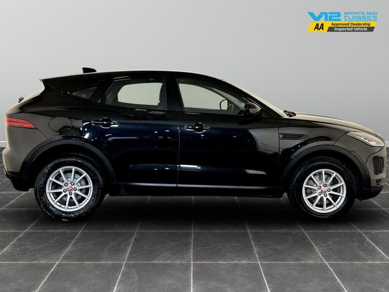 Used Jaguar E-Pace 2019 for sale - 76716369: Photo 11