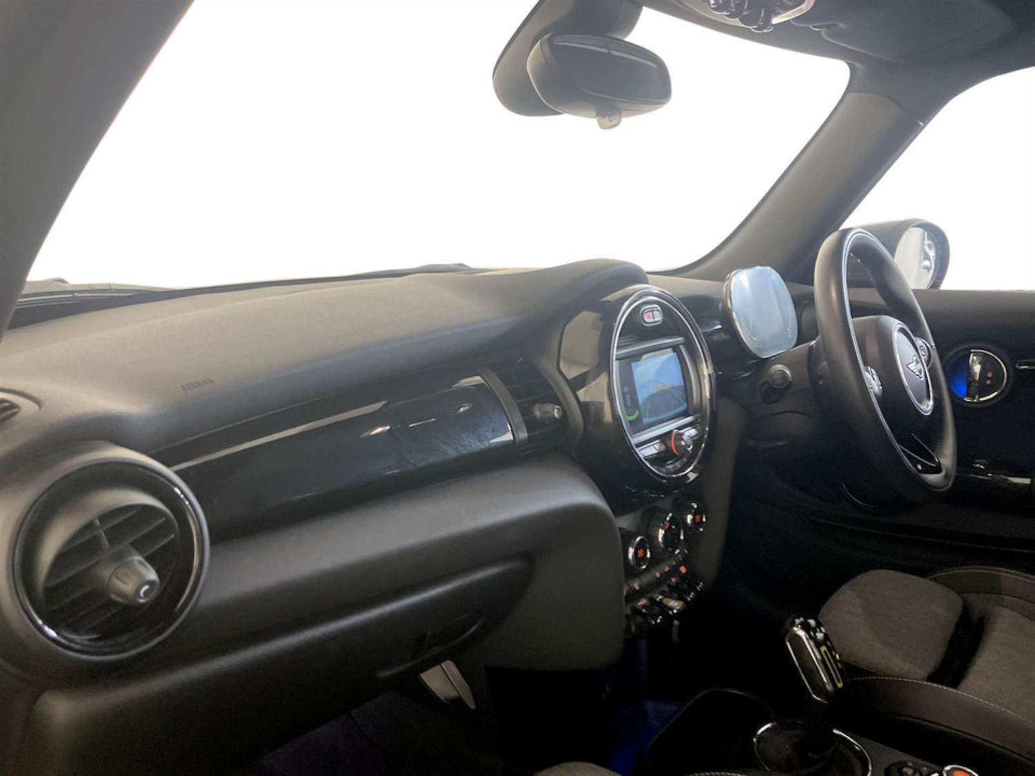 Used MINI Hatch 2020 for sale - 77567363: Photo 12