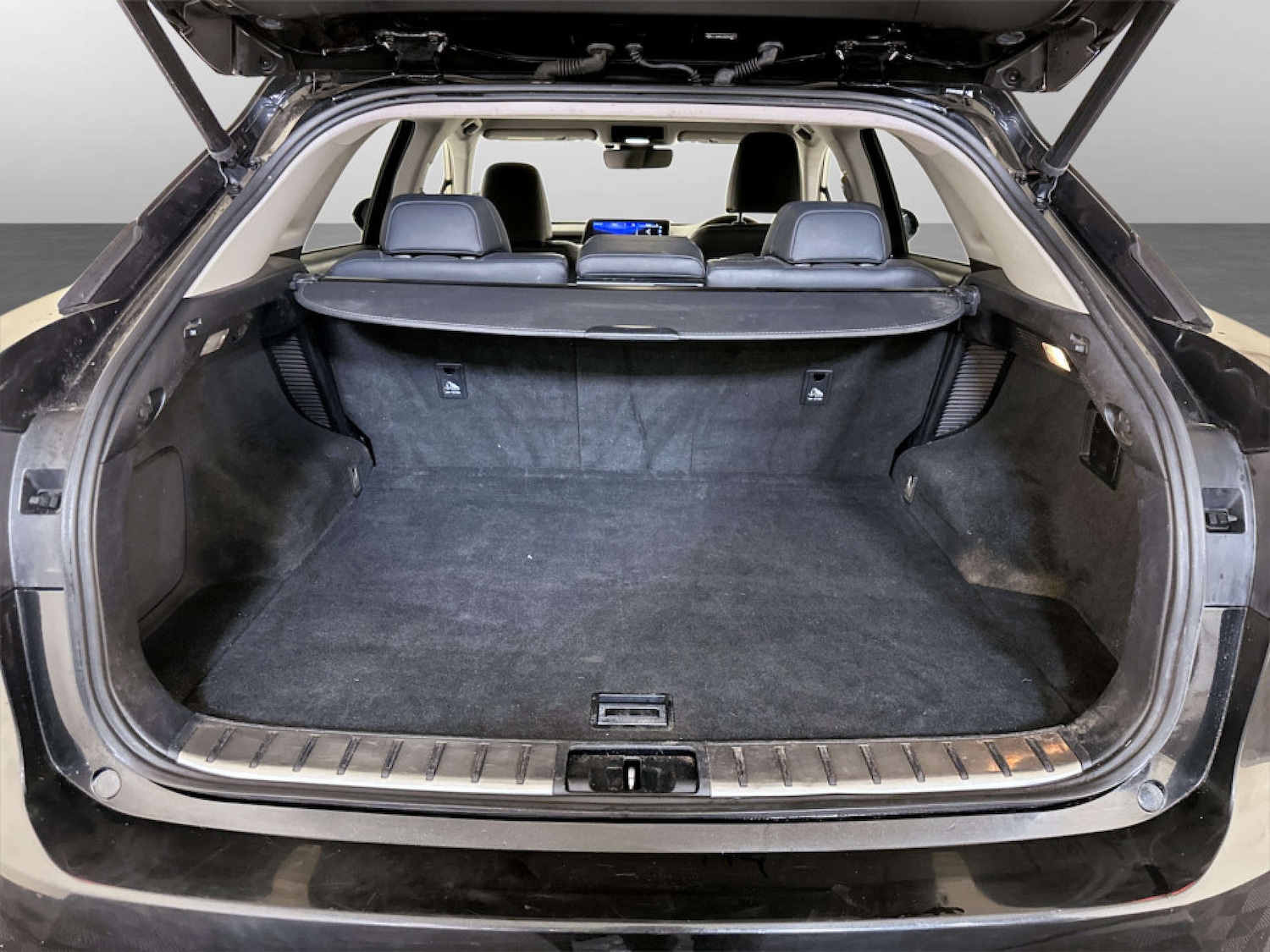 Used Lexus RX 2018 for sale - 77185846: Photo 15