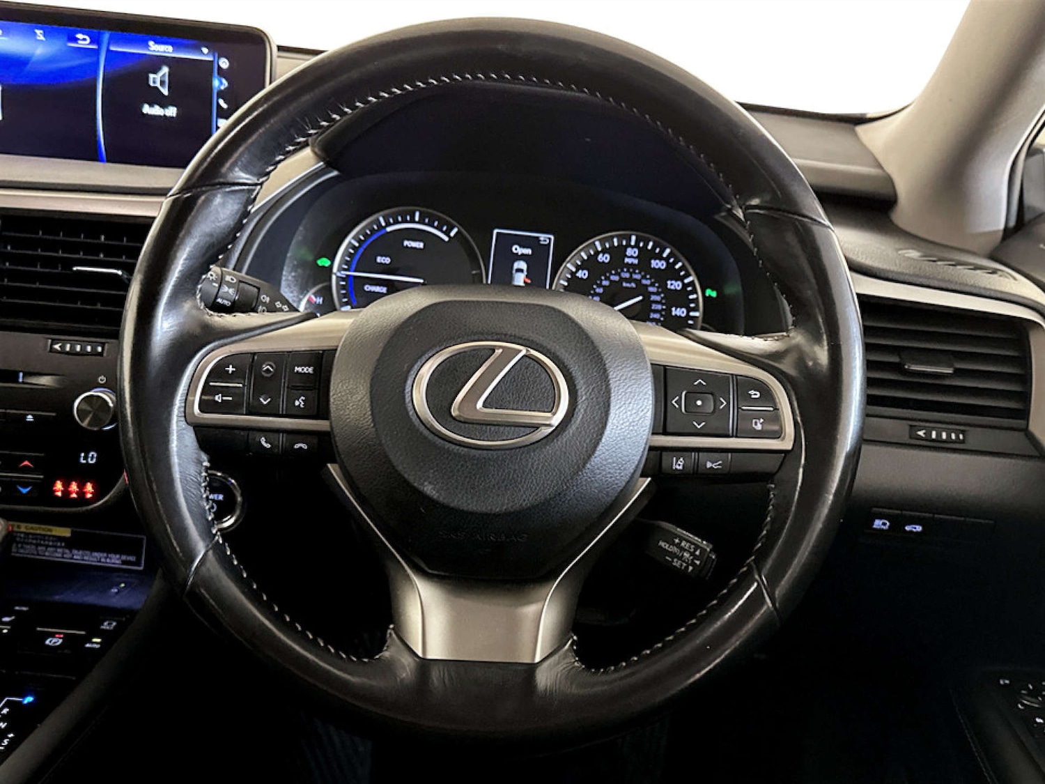 Used Lexus RX 2018 for sale - 77185846: Photo 17