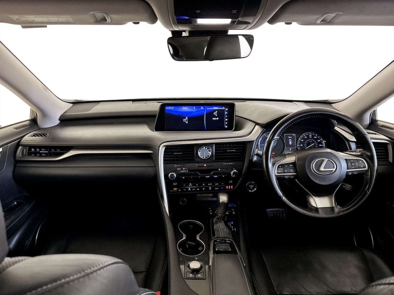 Used Lexus RX 2018 for sale - 77185846: Photo 3