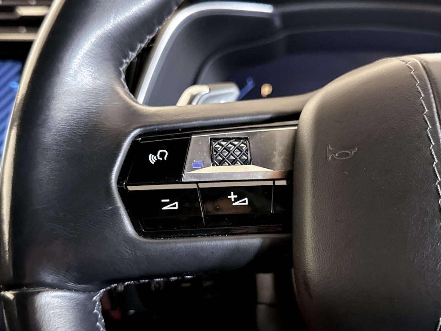 Used DS Automobiles DS 7 2018 for sale - 77603958: Photo 17