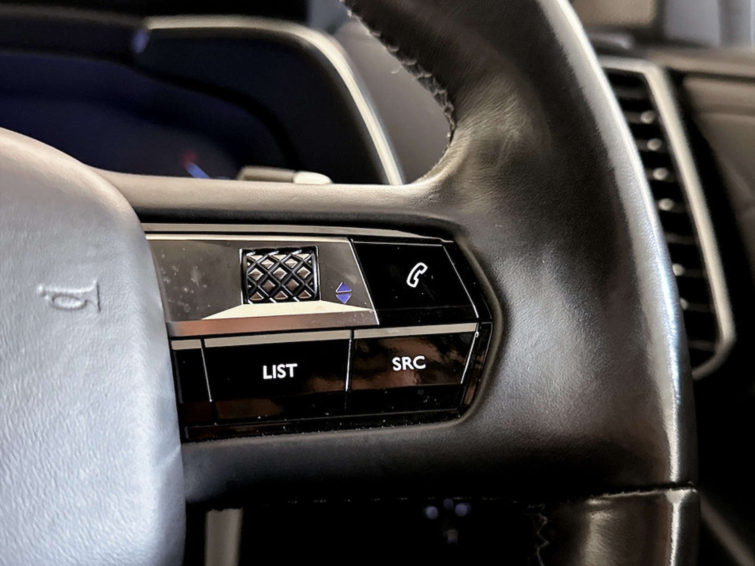 Used DS Automobiles DS 7 2018 for sale - 77603958: Photo 19