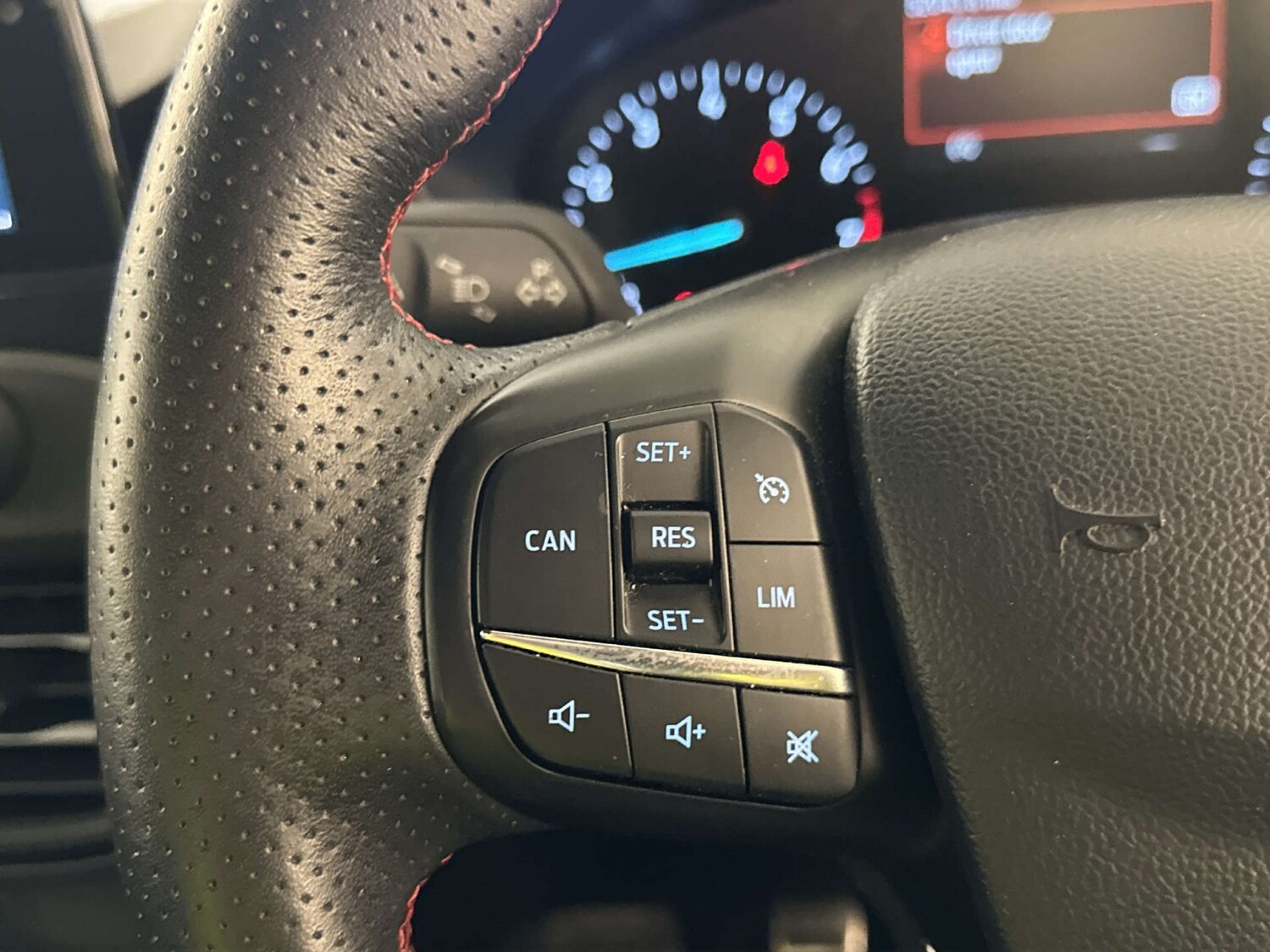 Used Ford Focus 2019 for sale - 78026398: Photo 17