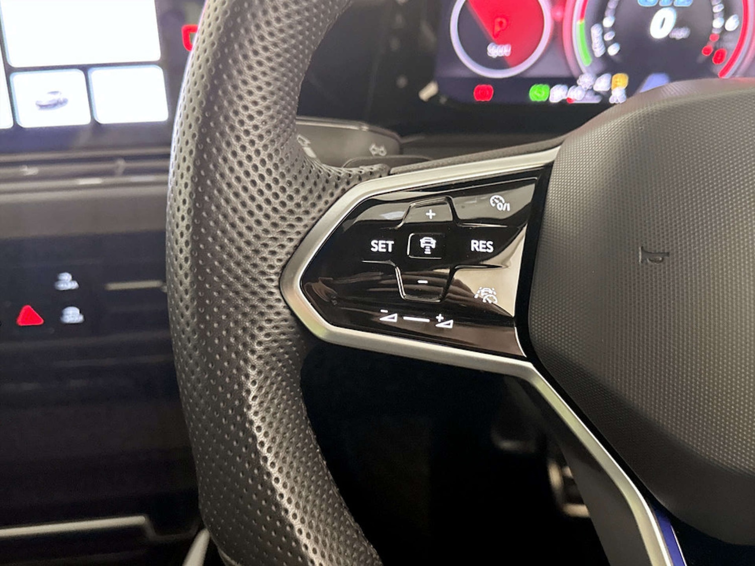 Used Volkswagen Golf 2023 for sale - 77185805: Photo 18