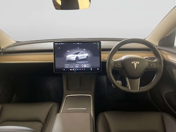 Used Tesla Model 3 2023 for sale - 78568231: Photo