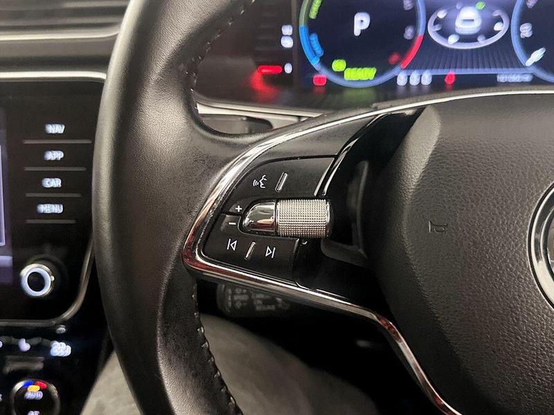 Used Skoda Superb 2022 for sale - 76415896: Photo 17