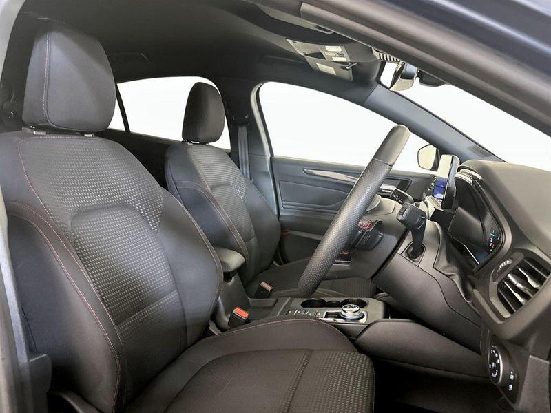 Used Ford Focus 2021 for sale - 76131597: Photo 13