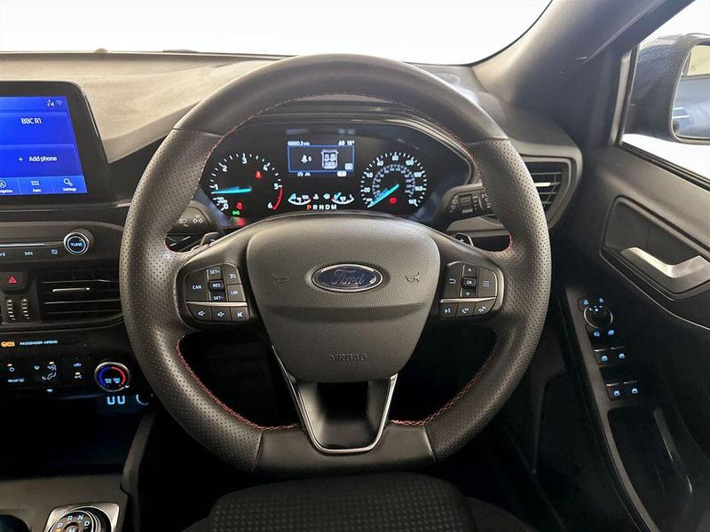 Used Ford Focus 2021 for sale - 76131597: Photo 17