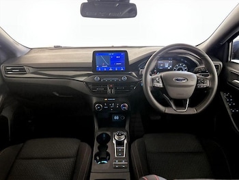 Used Ford Focus 2021 for sale - 76131597: Photo 3