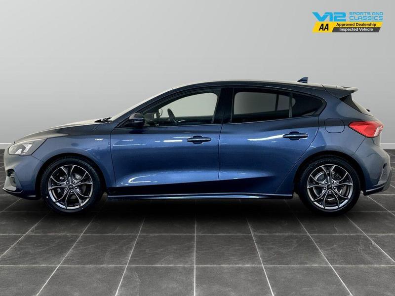 Used Ford Focus 2021 for sale - 76131597: Photo 7