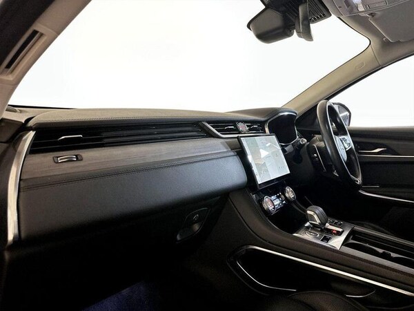 Used Jaguar F-Pace 2021 for sale - 76101755: Photo 12