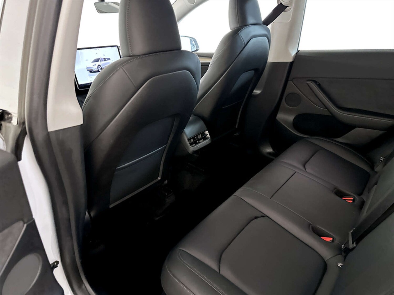 Used Tesla Model Y 2022 for sale - 77434592: Photo 14