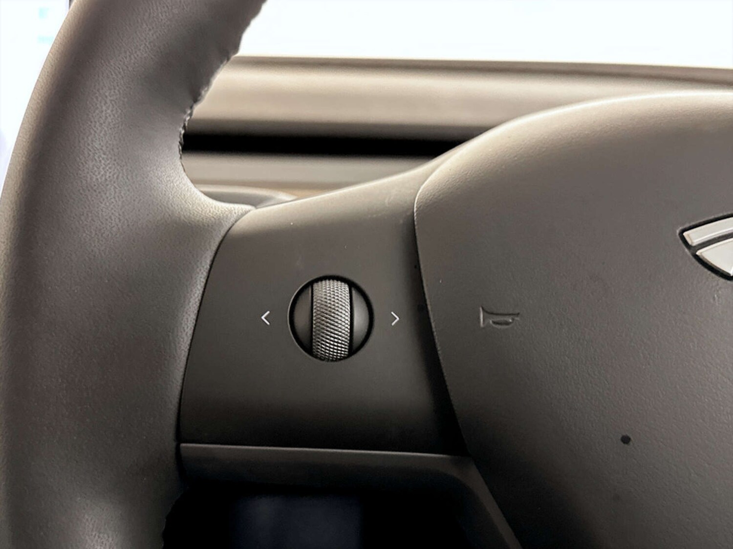 Used Tesla Model Y 2022 for sale - 77434592: Photo 17