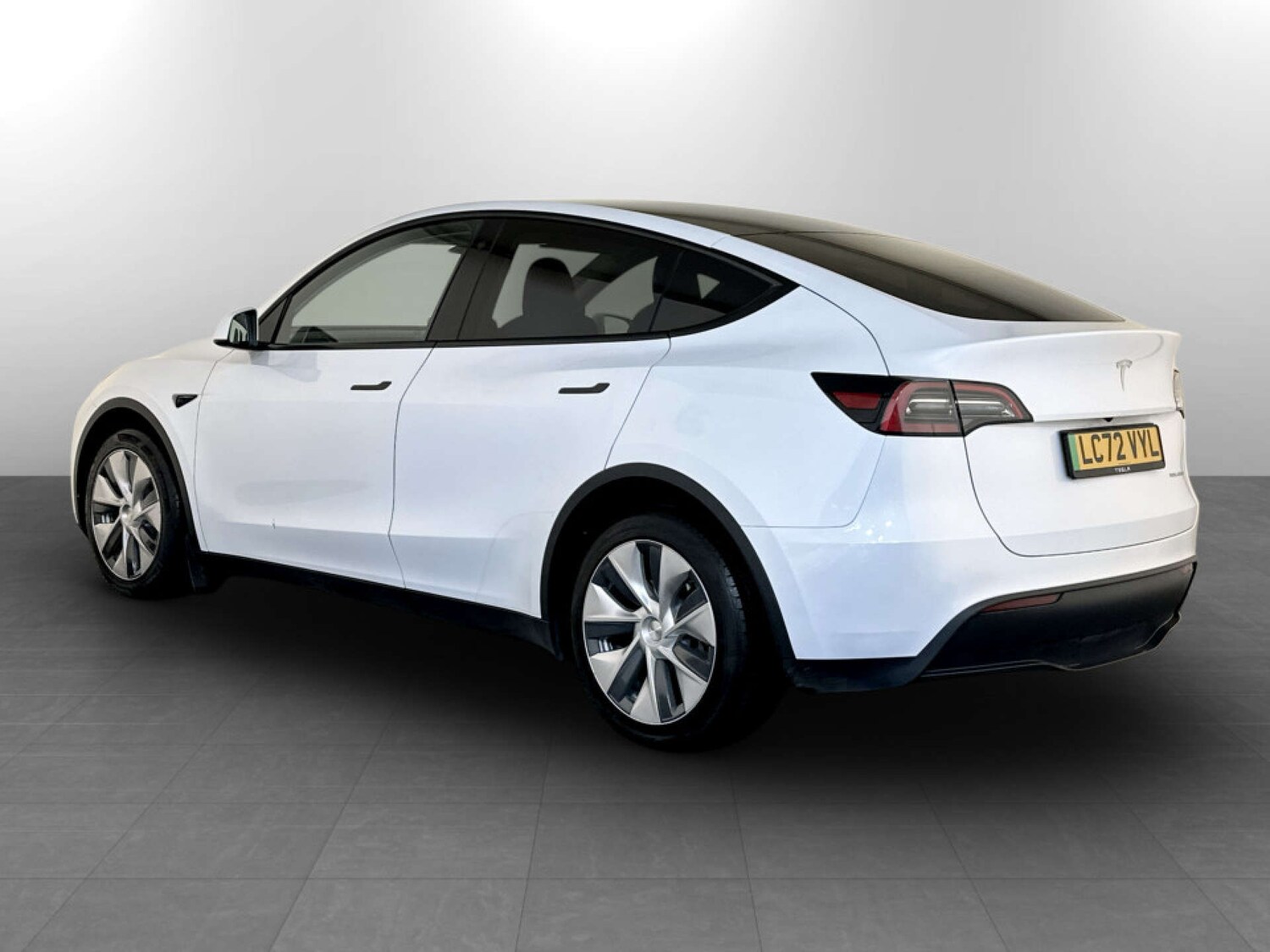 Used Tesla Model Y 2022 for sale - 77434592: Photo 8