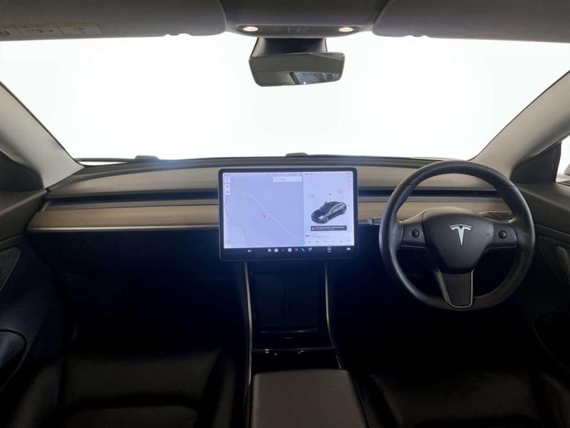 Used Tesla Model 3 2019 for sale - 76984776: Photo 3