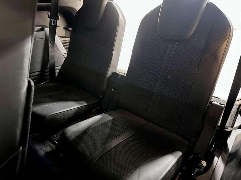 Used Peugeot 5008 2023 for sale - 76971889: Photo 16