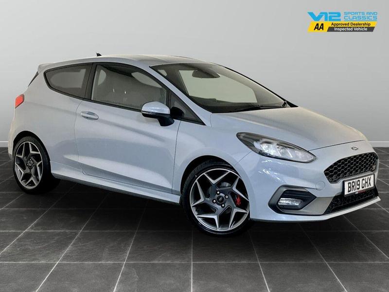 Used Ford Fiesta 2019 for sale - 76500637: Photo 1
