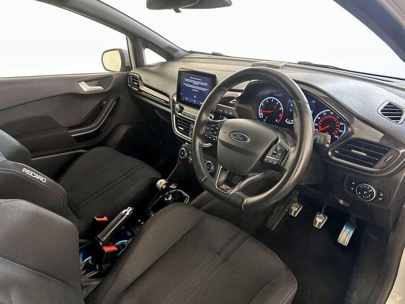 Used Ford Fiesta 2019 for sale - 76500637: Photo 14