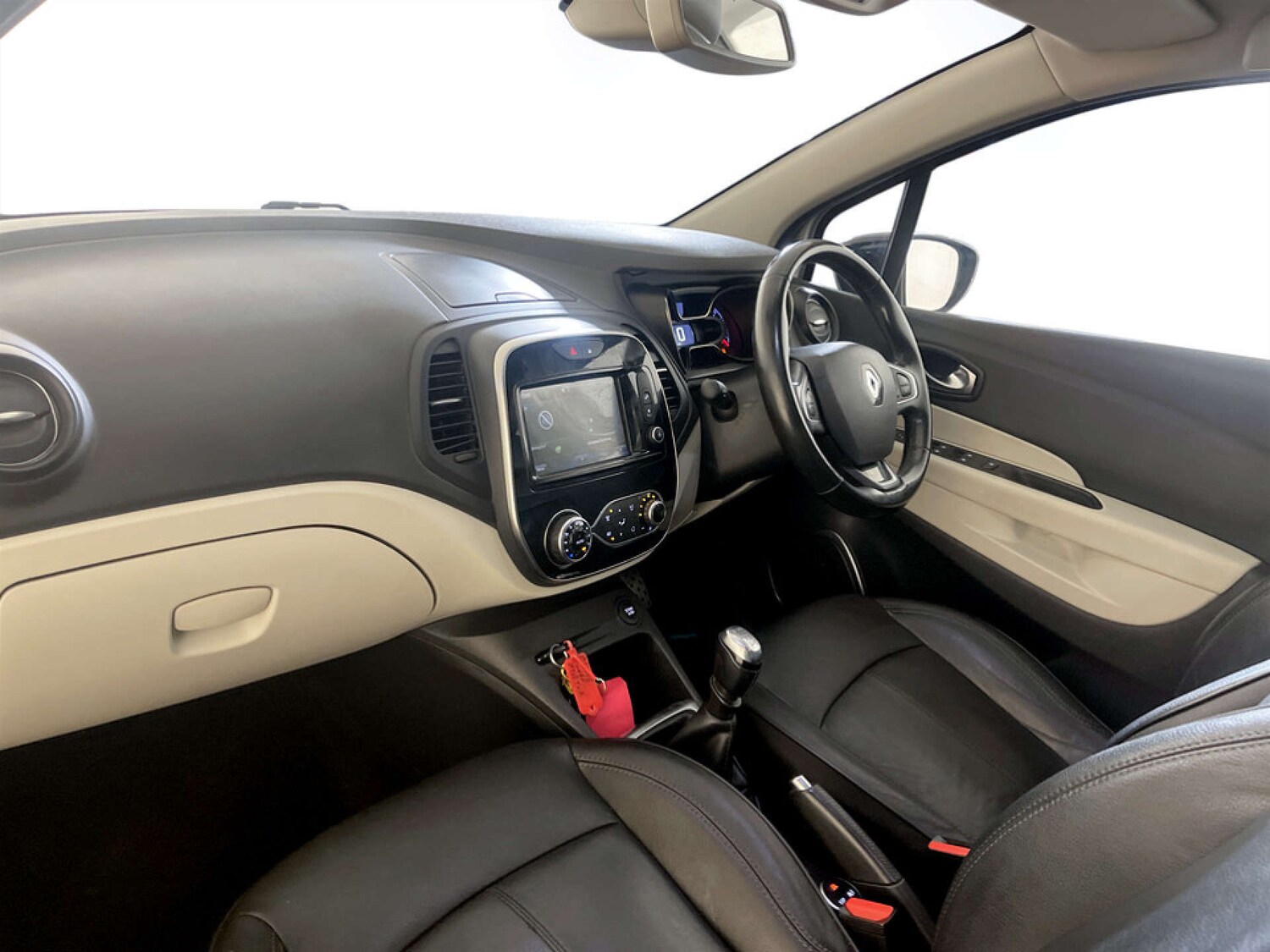 Used Renault Captur 2018 for sale - 77681231: Photo 12