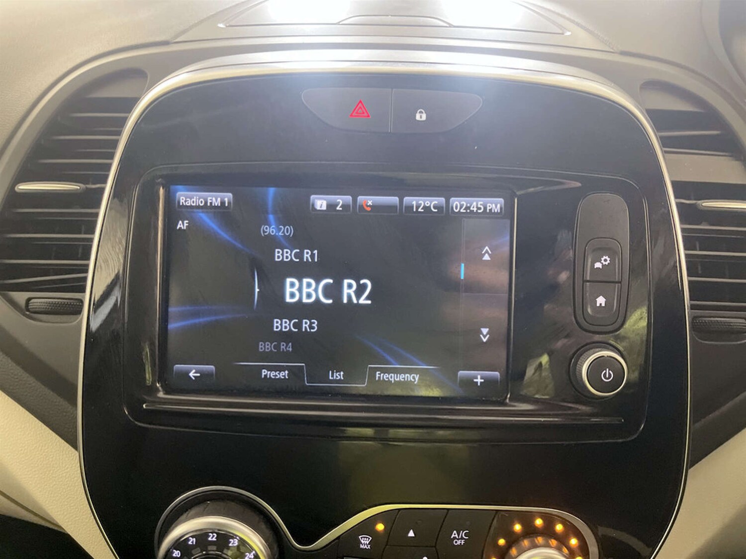 Used Renault Captur 2018 for sale - 77681231: Photo 23