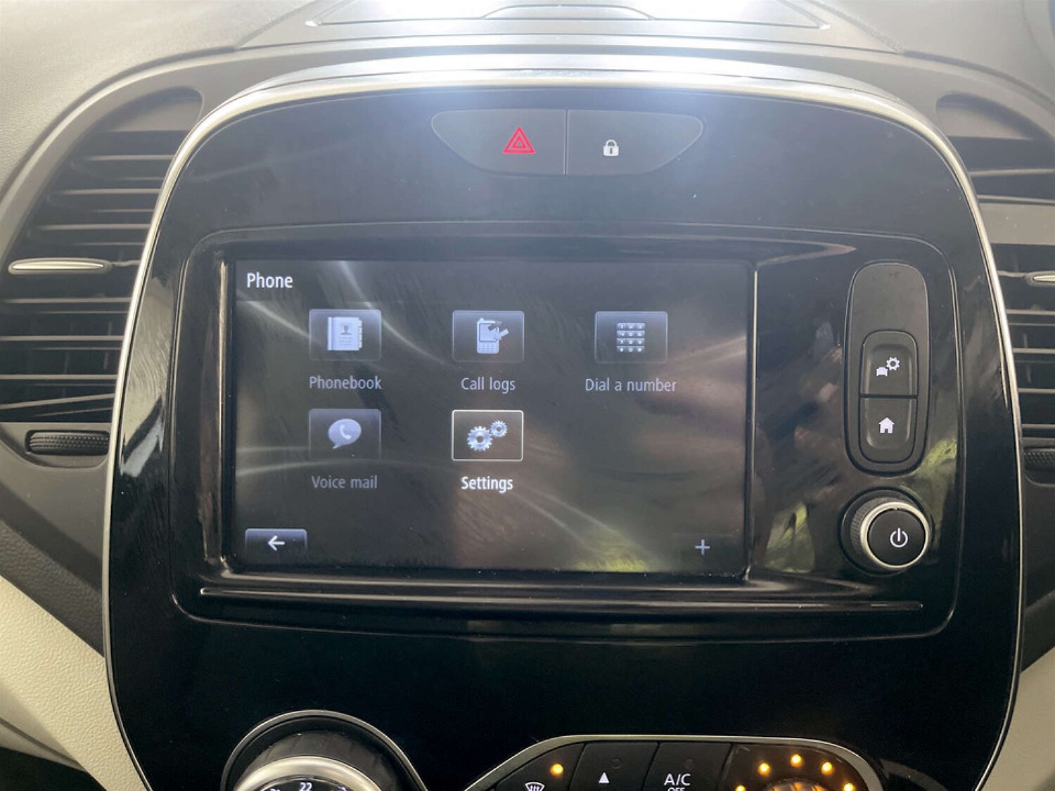 Used Renault Captur 2018 for sale - 77681231: Photo 24