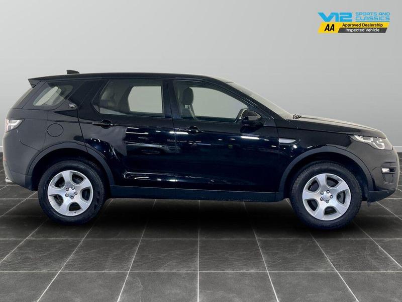 Used Land Rover Discovery Sport 2018 for sale - 76534467: Photo 11