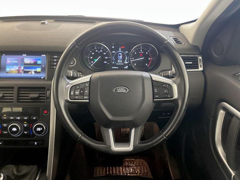 Used Land Rover Discovery Sport 2018 for sale - 76534467: Photo 16