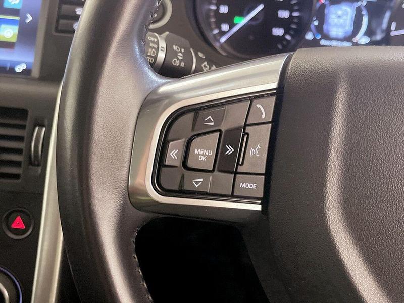 Used Land Rover Discovery Sport 2018 for sale - 76534467: Photo 17