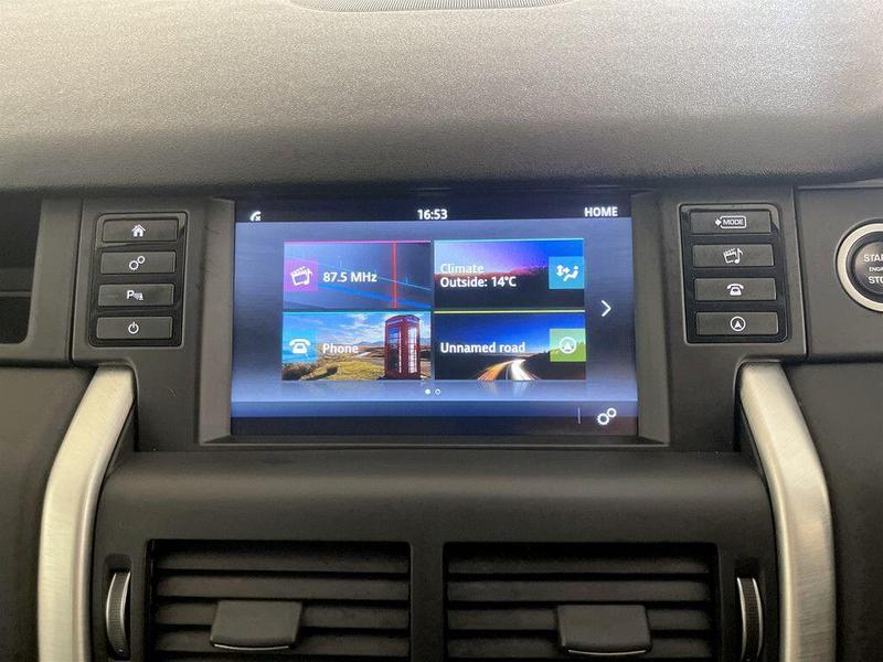 Used Land Rover Discovery Sport 2018 for sale - 76534467: Photo 22