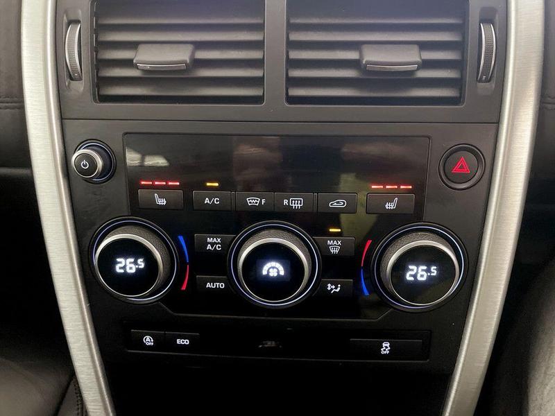 Used Land Rover Discovery Sport 2018 for sale - 76534467: Photo 24