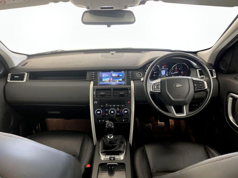 Used Land Rover Discovery Sport 2018 for sale - 76534467: Photo 3