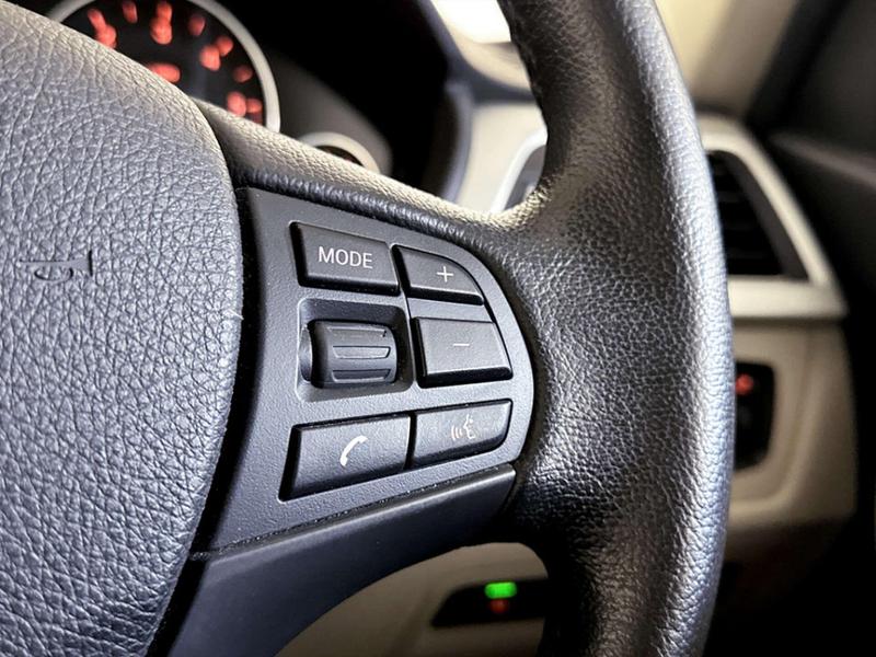 Used BMW 3 Series 2016 for sale - 76895605: Photo 20