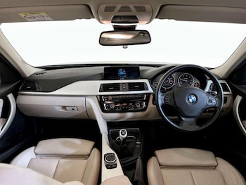 Used BMW 3 Series 2016 for sale - 76895605: Photo