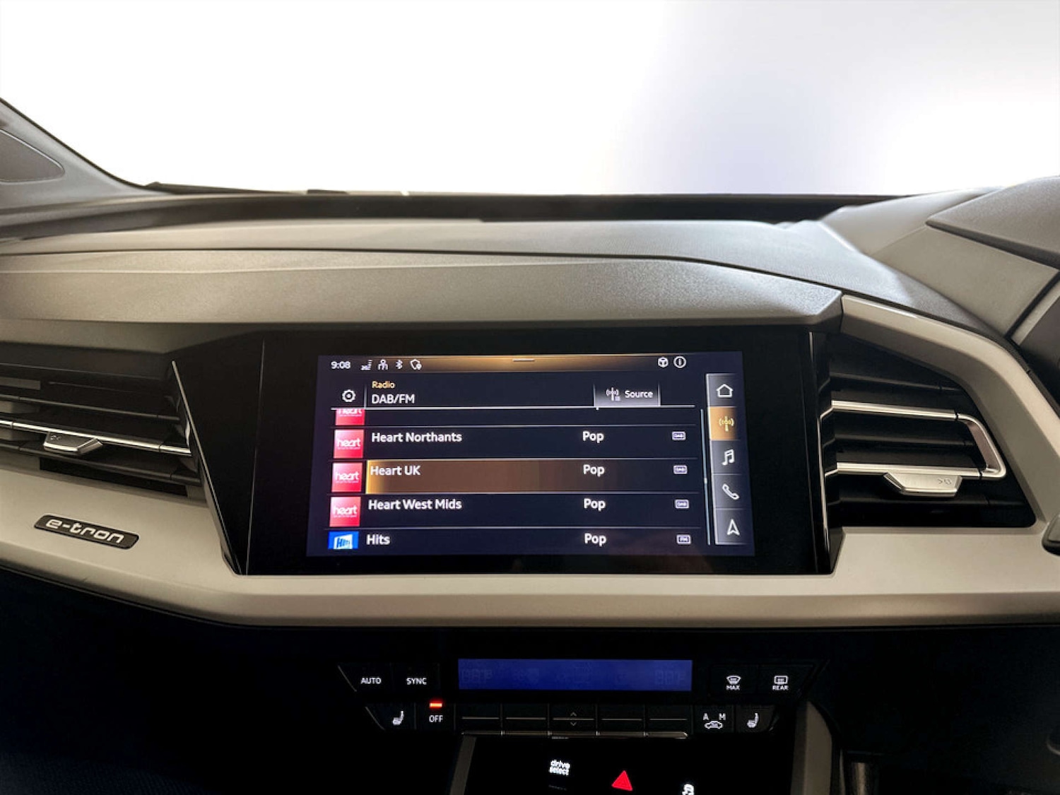 Used Audi Q4 e-tron 2022 for sale - 77664949: Photo 24