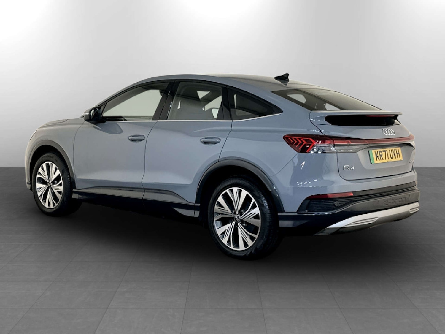 Used Audi Q4 e-tron 2022 for sale - 77664949: Photo 8