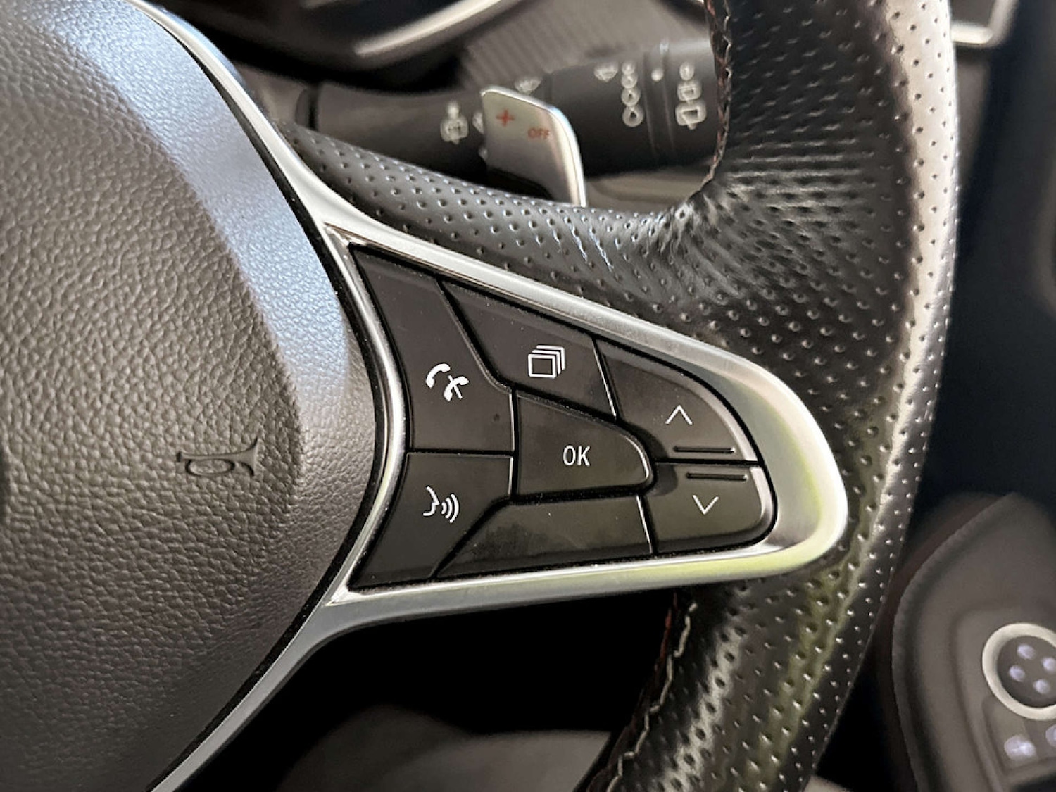 Used Renault Clio 2019 for sale - 77186058: Photo 20