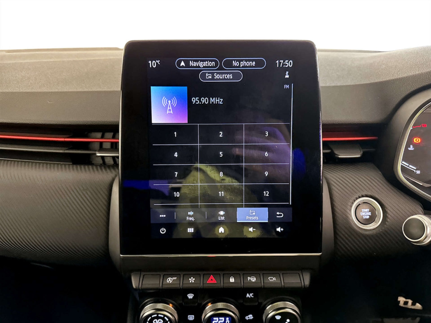 Used Renault Clio 2019 for sale - 77186058: Photo 25