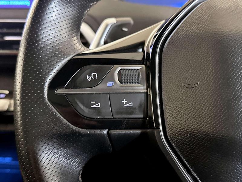 Used Peugeot 3008 2017 for sale - 76960918: Photo 18