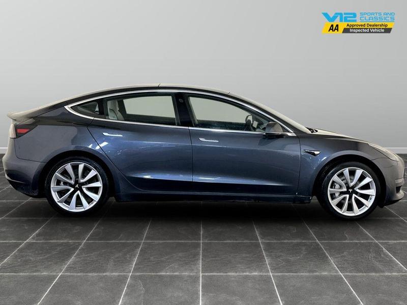 Used Tesla Model 3 2019 for sale - 76568612: Photo 11
