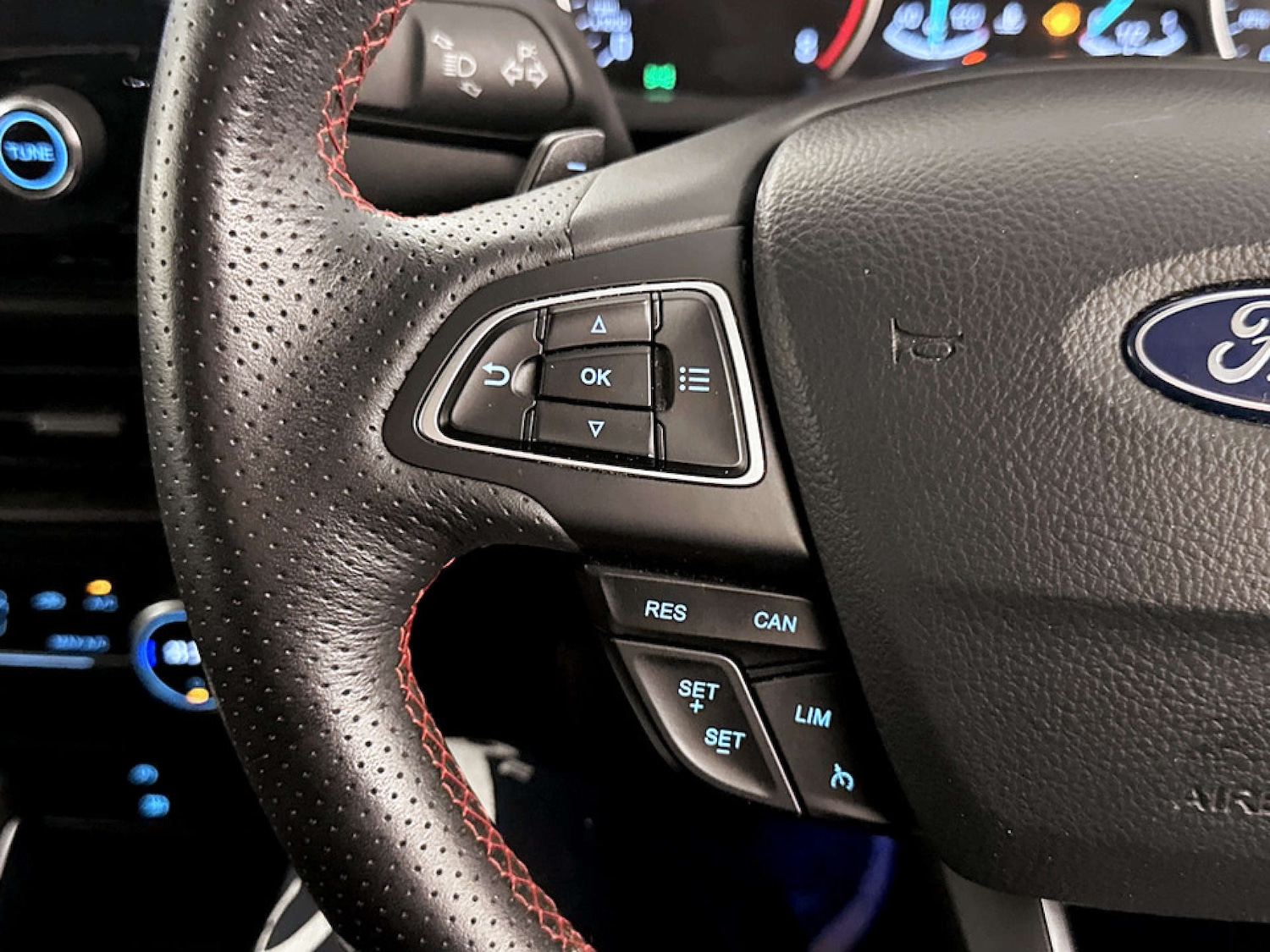 Used Ford Ecosport 2018 for sale - 77643183: Photo 17