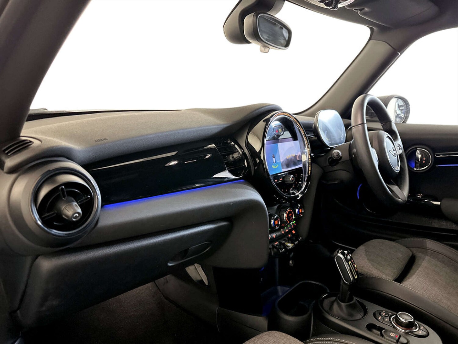 Used MINI Hatch 2022 for sale - 77470021: Photo 11