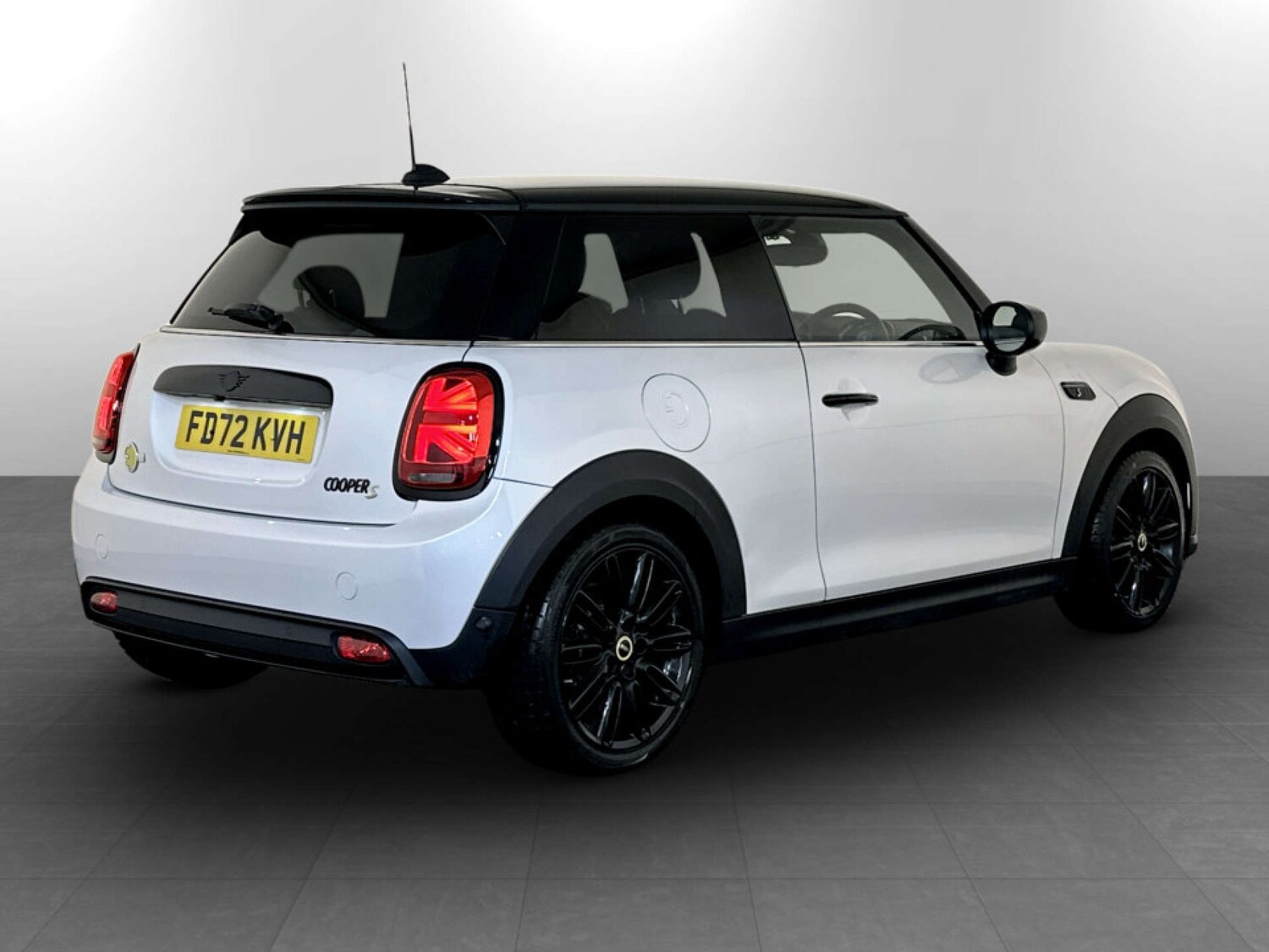 Used MINI Hatch 2022 for sale - 77470021: Photo 9