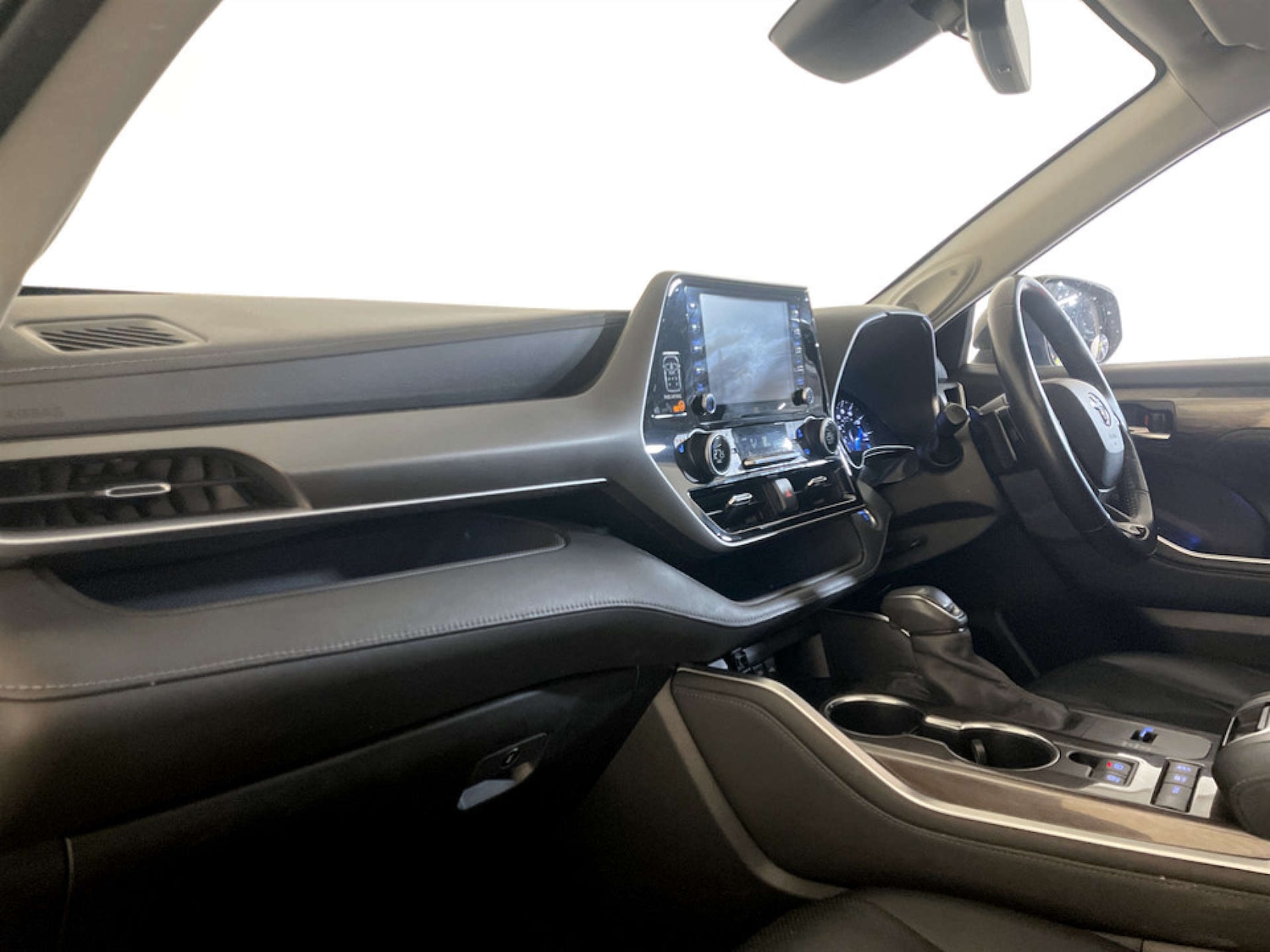 Used Toyota Highlander 2021 for sale - 77185870: Photo 12