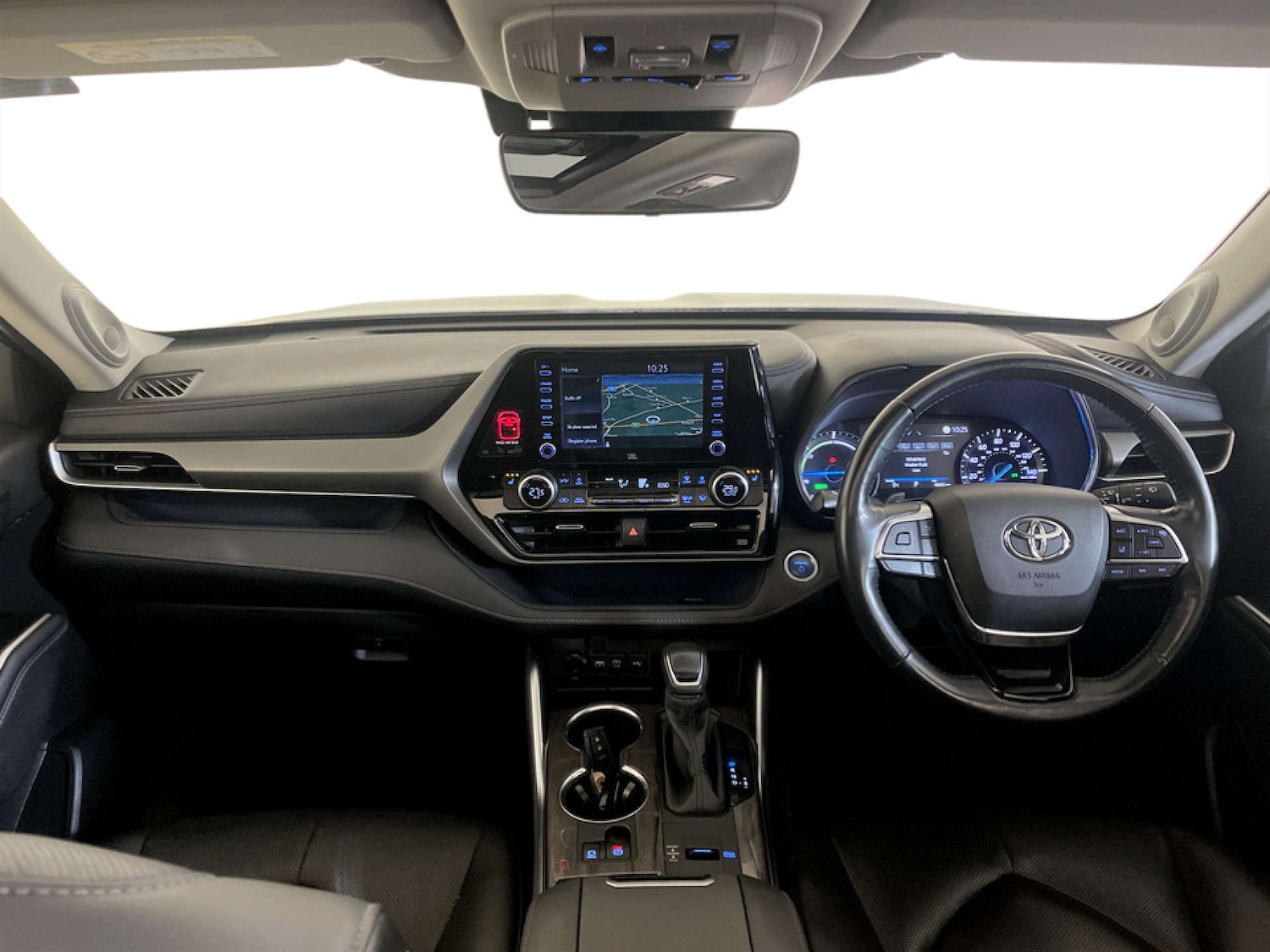 Used Toyota Highlander 2021 for sale - 77185870: Photo 3