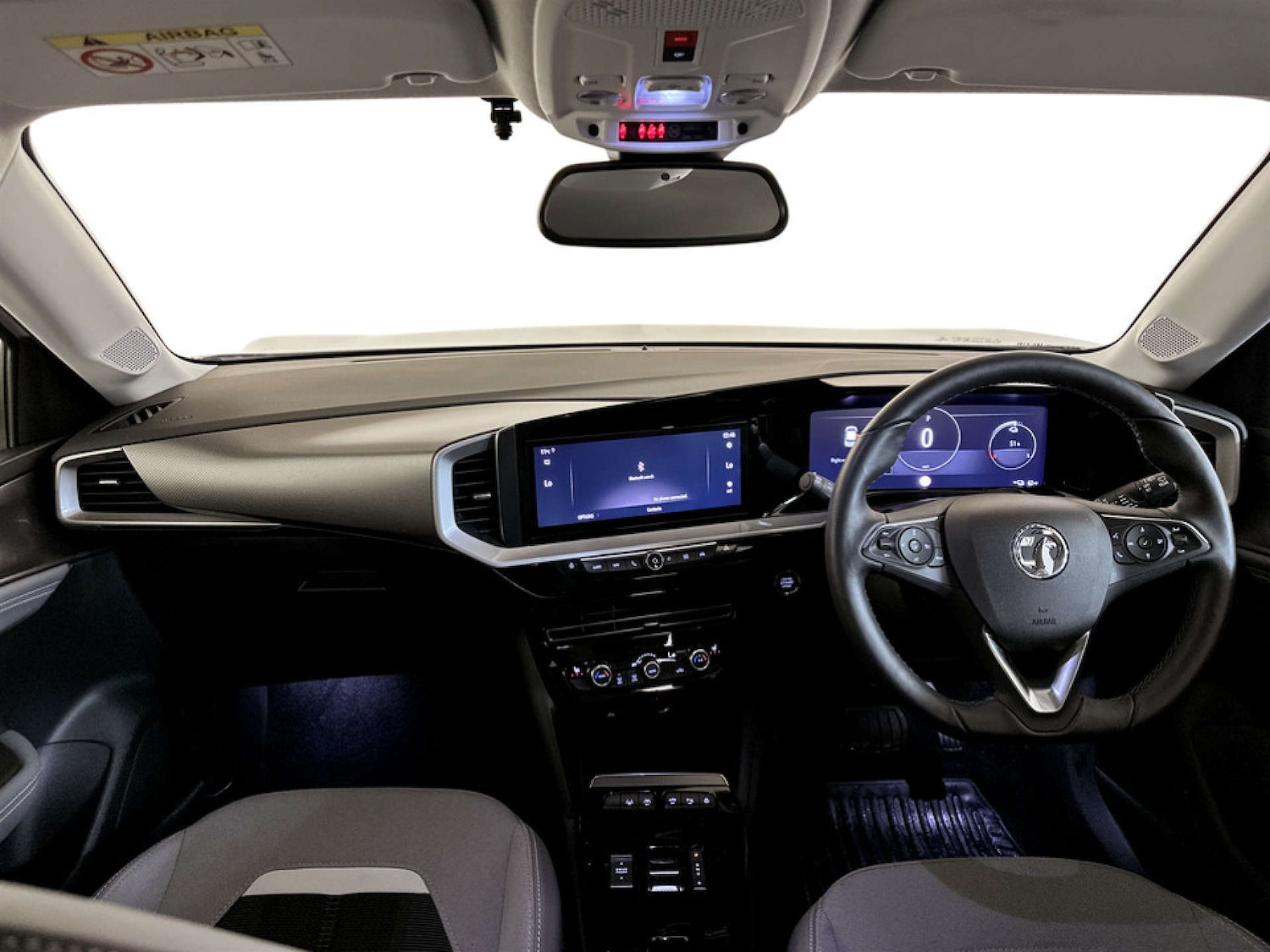 Used Vauxhall Mokka Electric 2022 for sale - 77185832: Photo 3